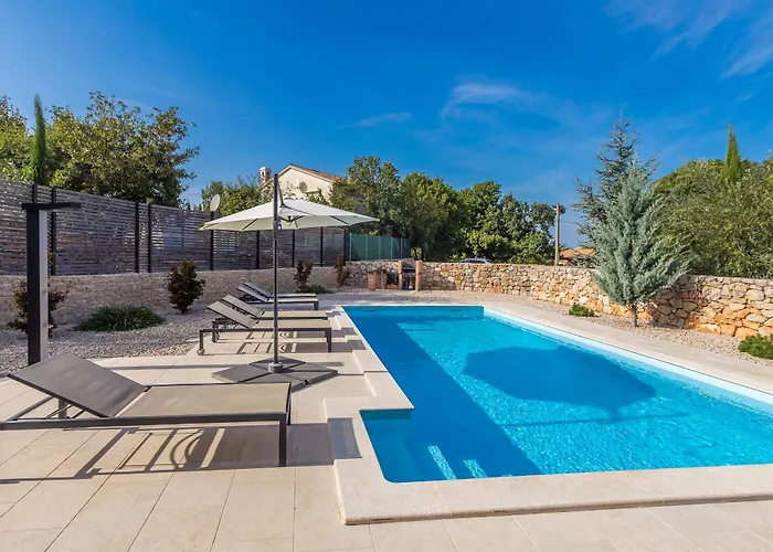 Zora Дом отдыха Rasopasno